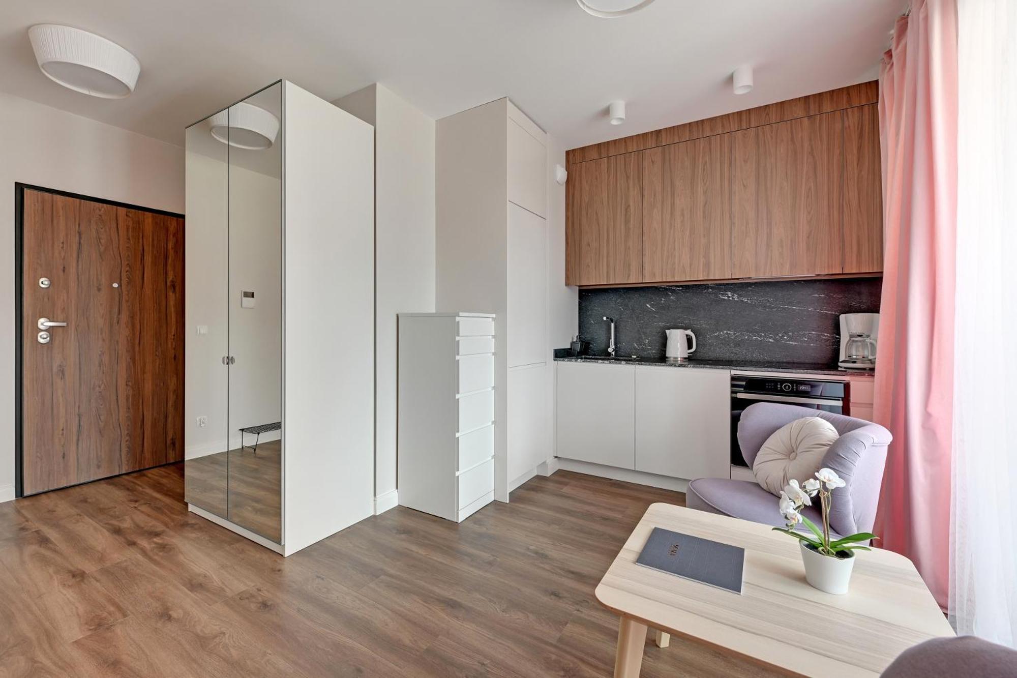 Scala 60C City Center Apartments & Studio By Lion Apartments グダニスク エクステリア 写真